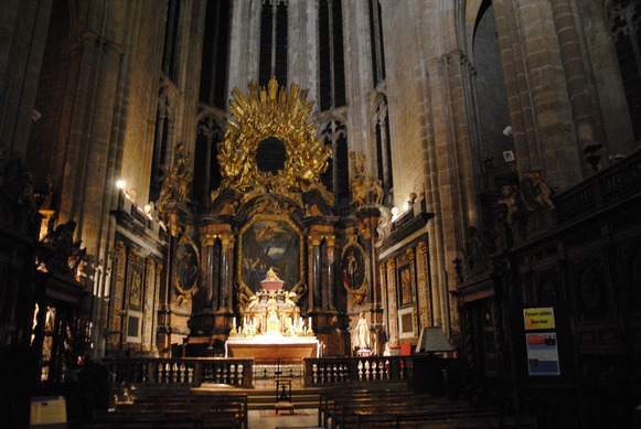 Capitolo aperto d'Investitura nella Basilica Medievale Sainte Marie de Madeleine di Saint Maxime la Sainte Baume  Aprile 2016 - 913 a.O.